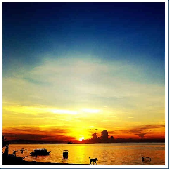 sunrise_sanur_beach_bali__indonesia__by_syafiqulumam-d4k9imc
